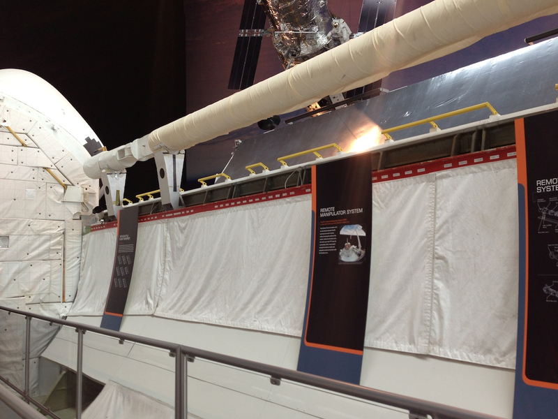 Illustration for article titled I Took This Amazing Tour Inside the Space Shuttle. So Should You.